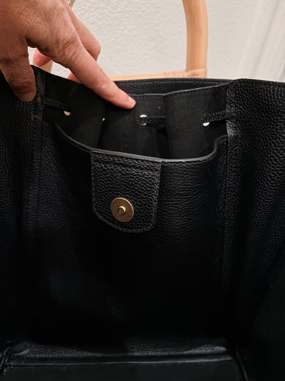 Tory Burch Tote | McGraw Dragonfly Black Peddled Leather Oversized Shopper Bag - Picture 6 of 6